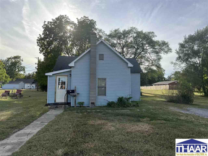 2235 S 1st Street Terre Haute, IN 47802 | MLS 104421