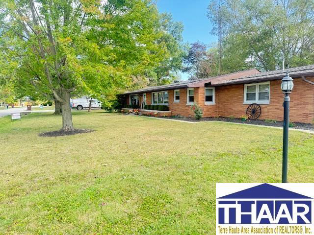 1129 E Wood Lane Terre Haute, IN 47802 | MLS 104427