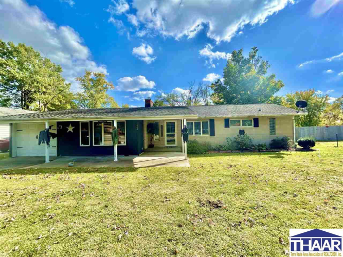 1460 E US HWY 40  Brazil, IN 47834 | MLS 104791