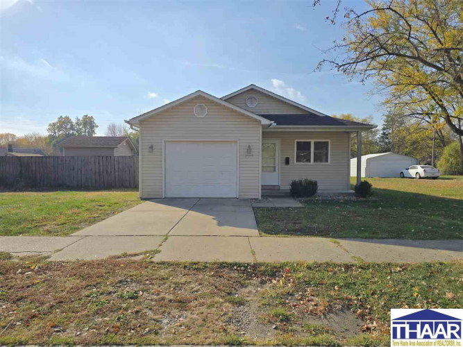 2149  8th Avenue Terre Haute, IN 47804 | MLS 104871