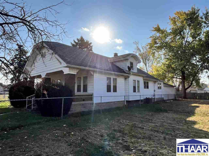 2337  8th Avenue Terre Haute, IN 47804 | MLS 104939