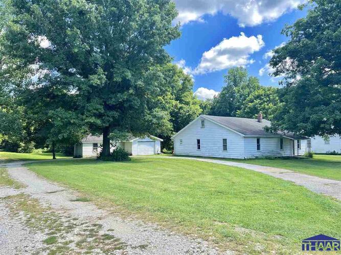 1330 S St. Clair Place West Terre Haute, IN 47885 | MLS 98706